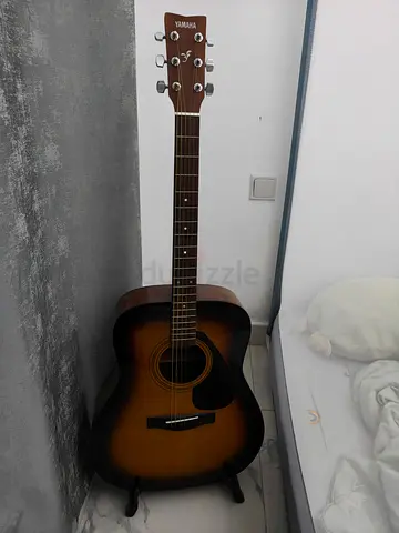Yamaha F310TBS Acoustic Guitar, Brown Gradient