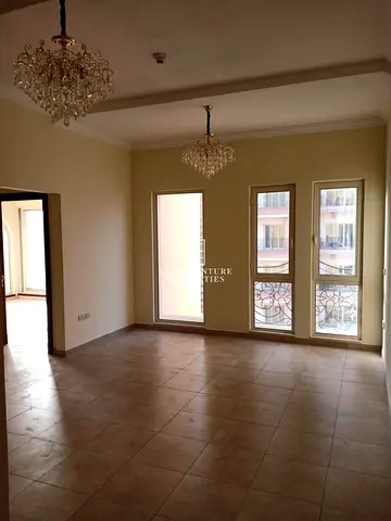 TENANTED | SPACIOUS | PRIME LOCATION |