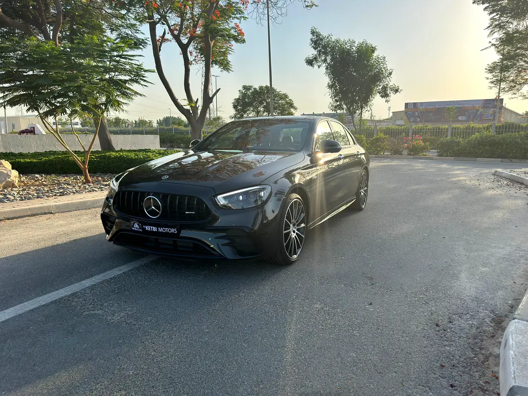 Mercedes-Benz AMG 2022 — photo 1 of 14