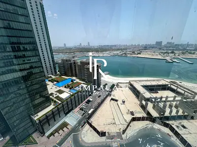 عرض مميز | 3 غرف نوم رئيسية  | إطلالة على البحر | تصميم واسع وكبير
