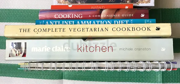 Cookbooks various recipes 6 books bundle for 250 aed.