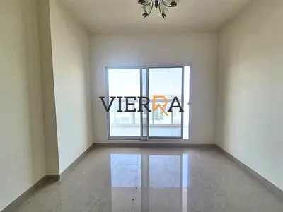 مطبخ مغلق | جاهز للسكن | طابق منخفض