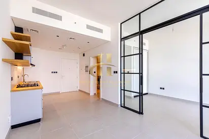Elegant | Modern living | Fully fitted kitchen