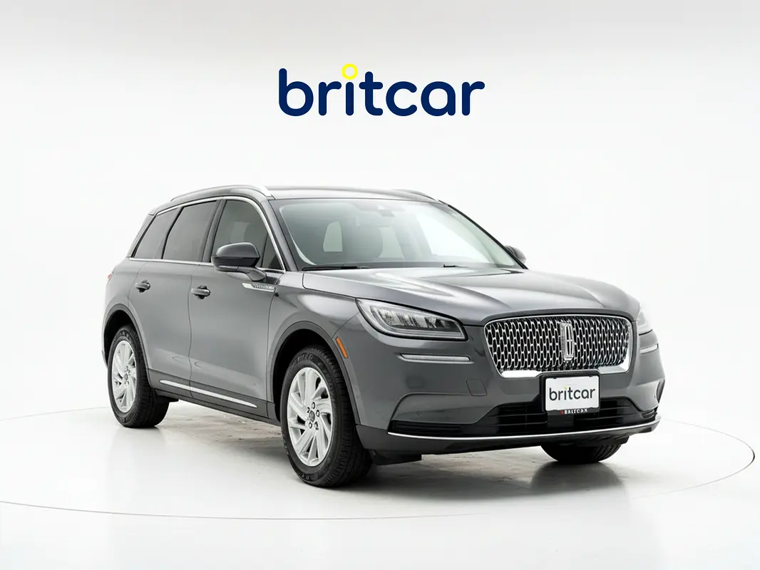 Lincoln Corsair 2020 — photo 1 of 15