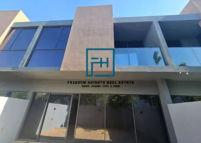 Elegant 3BR Townhouse | All Master Bedrooms | Freehold | Saro – Masaar