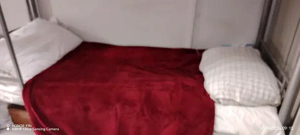 Bed Space for Male Bachelors