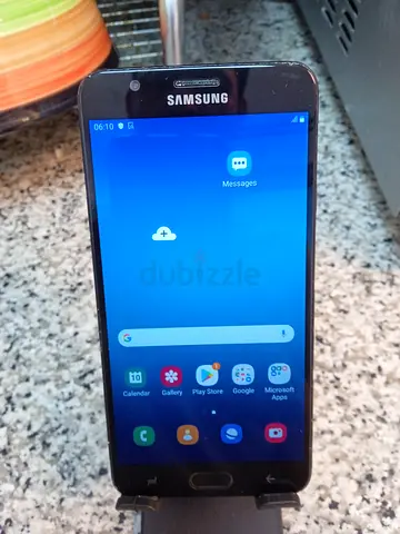 Samsung Galaxy J7 prime 2 smartphone in working condition -