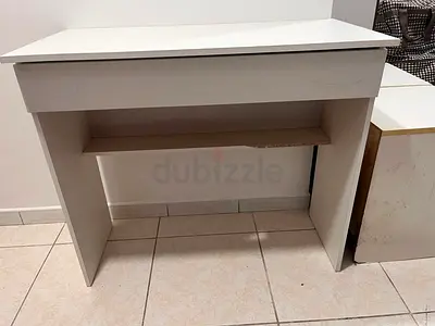 Simple white console table / small desk with shelf