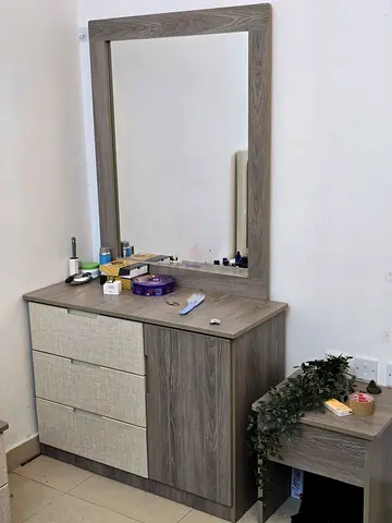 1 yr Furniture - 6 Door Wardrobe, King Size Bed with side tables, Dresser with mirror. Grey finish m