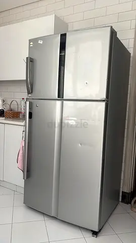 Hitachi fridge