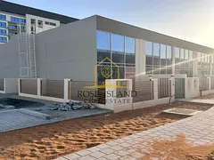 Corner Townhouse / 2 Yards / Loft style