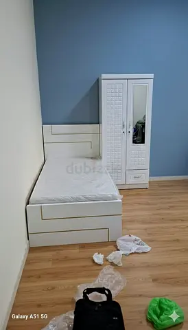 Single bed with mattress and matching wardrobe - white