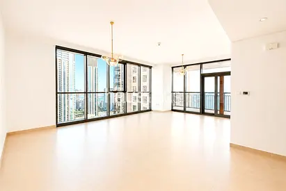 Burj Khalifa View| Unfurnished| Chiller Free