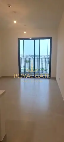 Brand New | Ready to Move l Prime Location