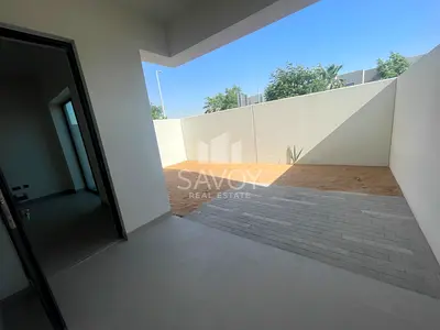 Single Row | Prime Location | Ready To Move