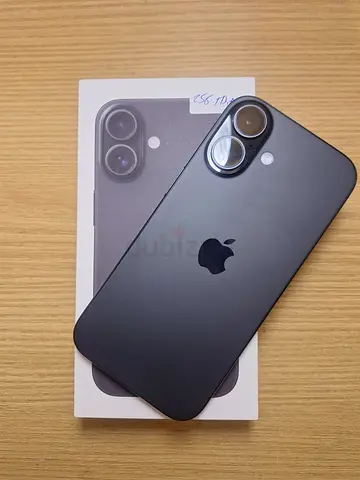 iPhone 16 (black) with original box - Excellent condition no issues no scratches 95+ battery