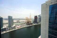Spacious I Fully Furnished | Canal View