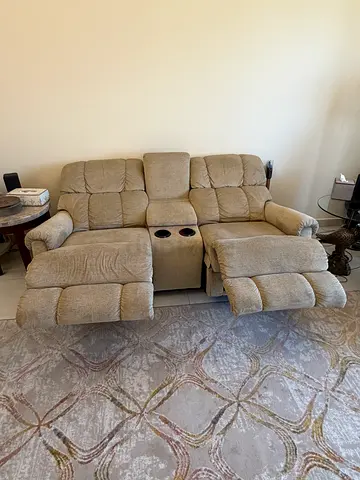 La Z. Boy Spectator Power Reclining Loveseat W/Console