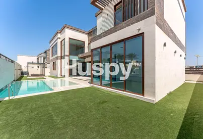 Single Row | Vacant | Private Pool