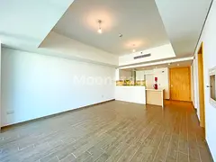 Luxury Living | Rented | Partial Sea View