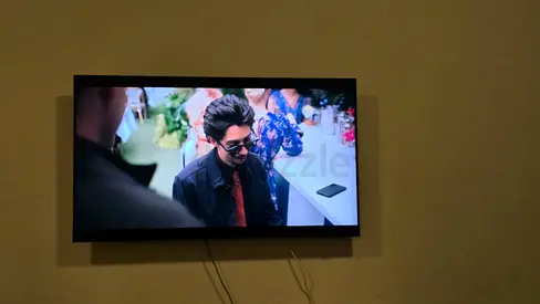 Samsung 50-inch LED Smart TV - Good Working Condition