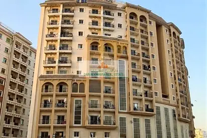 Studio Apartment | Global Green View | Balcony | City View