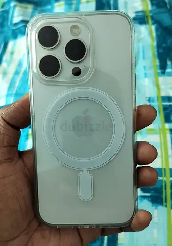 iPhone 15 Pro (White Titanium) with MagSafe Clear Case+Privacy Glass+Cable