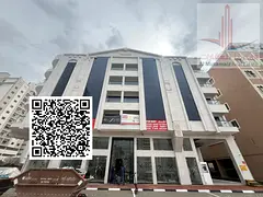 One-bedroom apartment, first occupancy, super deluxe finishing, free parking next to the building.