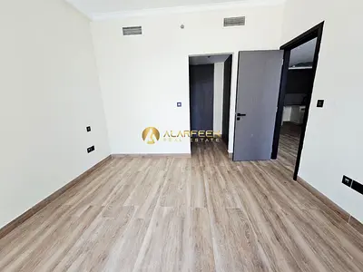 شقة بغرفة نوم واحدة | شارع شيماء JVC | شرفة وإطلالة على المسبح | تخطيط مفتوح