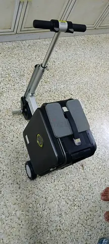 Foldable electric scooter with storage case - compact commuter