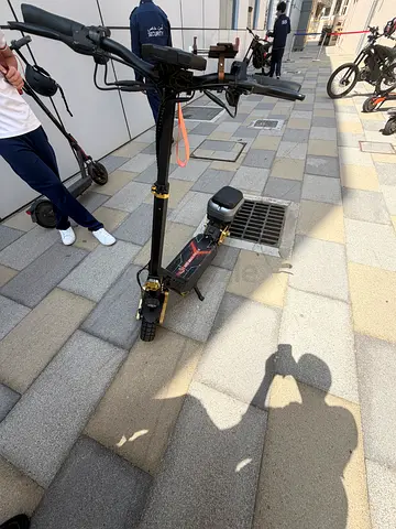 Used Electric Scooter - Foldable Commuter Scooter in Good Condition