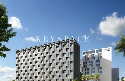 Sophisticated Apartment | Center of a Fully Pedestrian Community