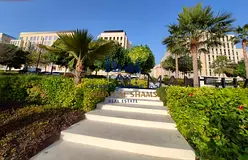 High Demand Studio | Freehold | Parking &amp; Amenities | Furnished