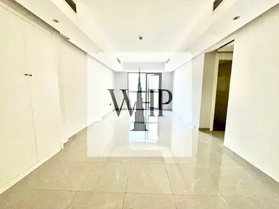 Modern 2BHK | Balcony | Free Parking | Family Building