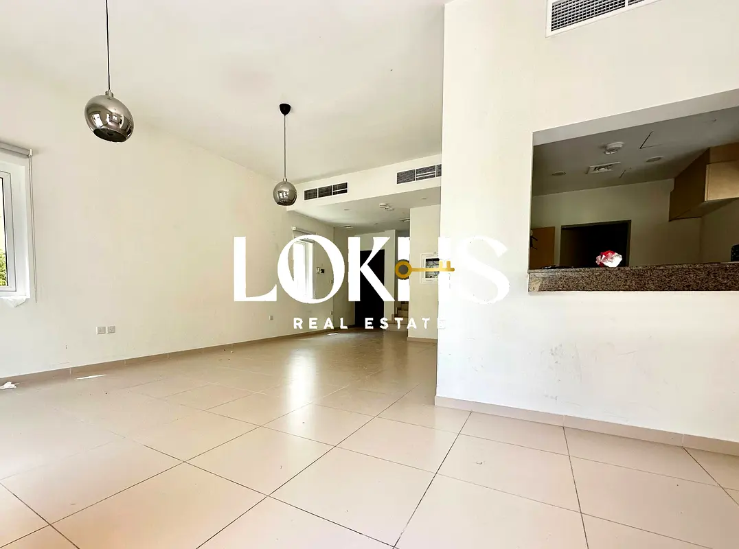 Stand Alone Villa | Vacant | Landscaped Garden