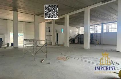 مستودع مساحه 13400 قدم مربع +300 كيلو وات كهرباء