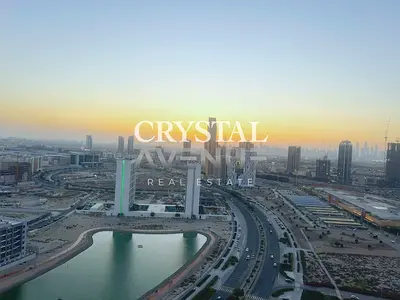 استوديو مفروش | برج ليكسايد D | الوصول إلى الشرفة والمسبح