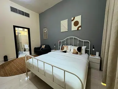 White metal king bed with very comfortable mattress 180cm x 200cm from ikea. Almost new