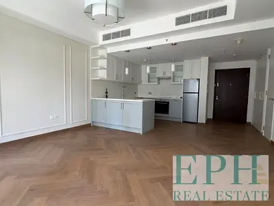 VACANT | JUST FULLY UPGRADED | BOULEVARD VIEWS