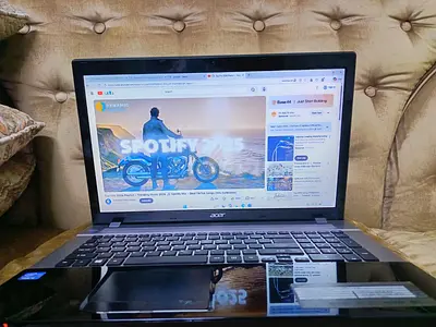 Acer Laptop 17.3 inch screen SSD500