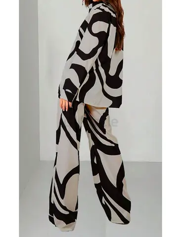 Black  Beige Abstract Print Two-Piece Lounge Set (Top + Wide Leg Pants) SIZE MEDIUM 10/12 BRAND NEW