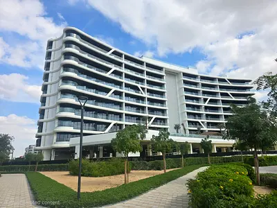LUXURY LIVING | PREMIUM QUALITY | HIGH ROI