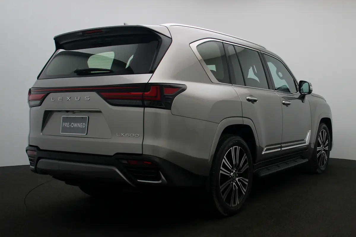 Lexus LX-Series 2024