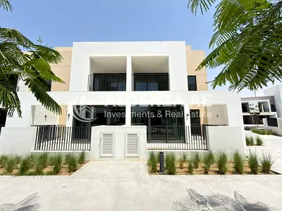 4 Bedroom Plus Maid's | Single Row | Corner Unit