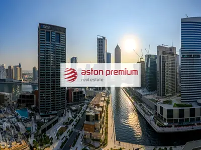 Modern Studio | Canal View | Luxury Living| Vacant