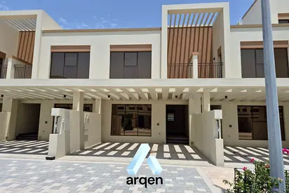Mortgageable | Luxury 4BR Townhouse | Prime Deal