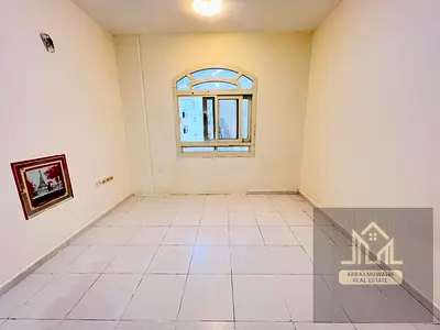 cheap price studio just 16k prime location near madina shopping mall