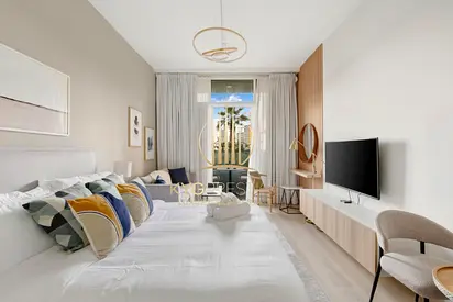 Garden Access | Low Floor | Ready to Move