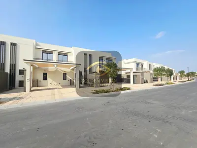 3BR Ready to Move in Falcon North Exclusive Island