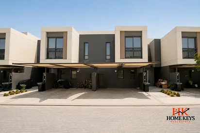Hot Deal | 3BR + Maid Villa | Residential District Dubai South | Vacant Soon